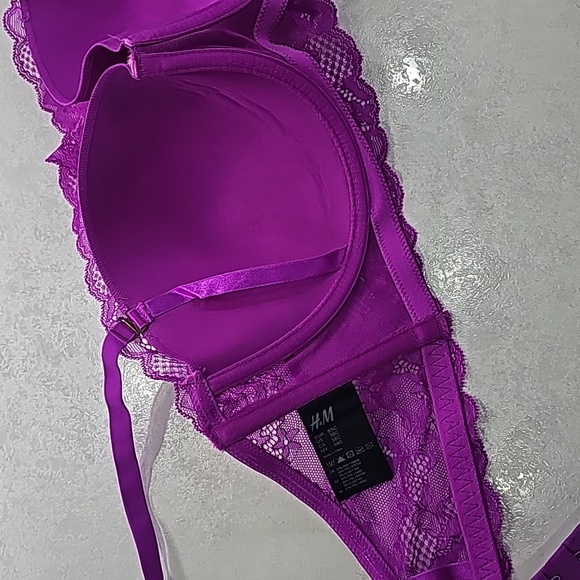 NWOT H&M Lace Bra - Picture 3 of 4